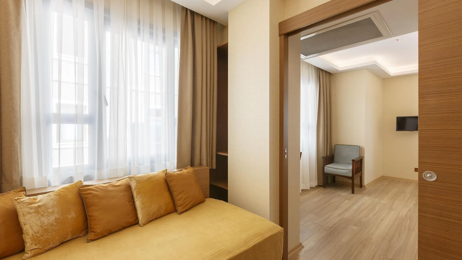 Lalahan Hotel Стамбул 4*,