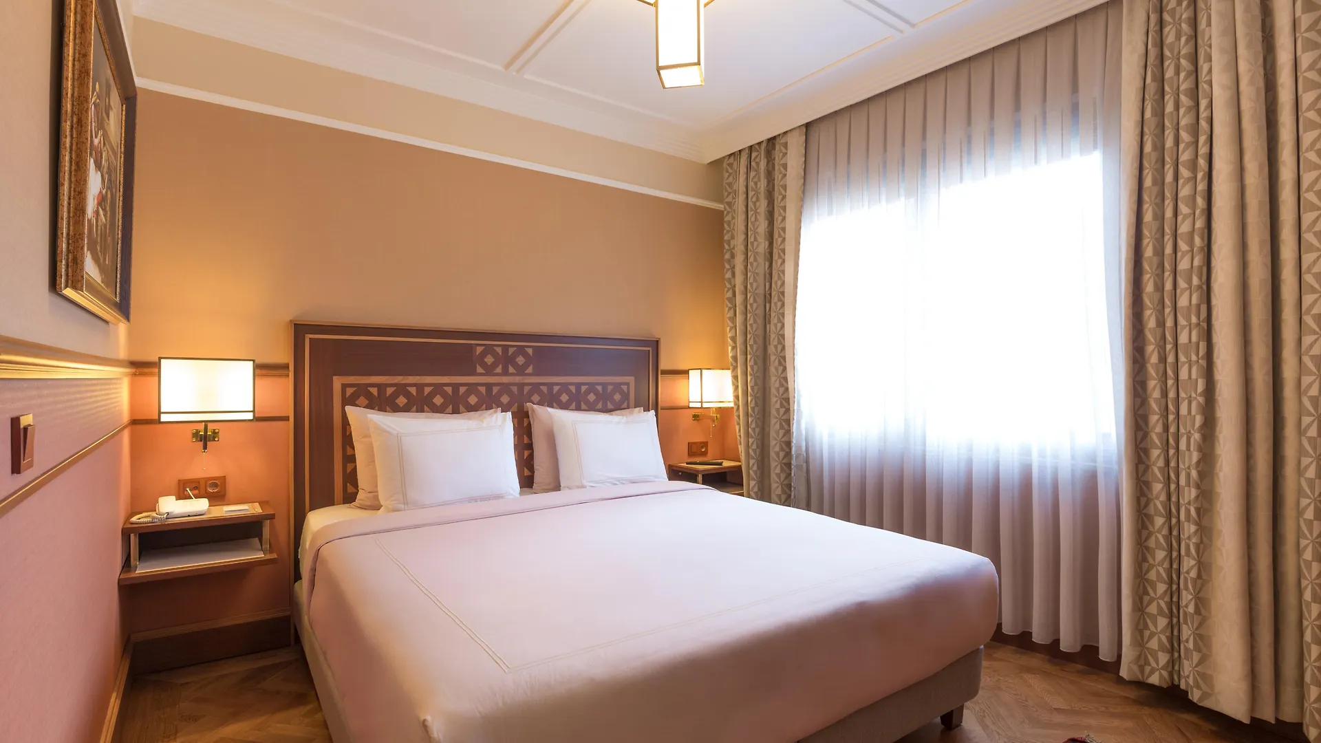 Lalahan Hotel Стамбул 4*,